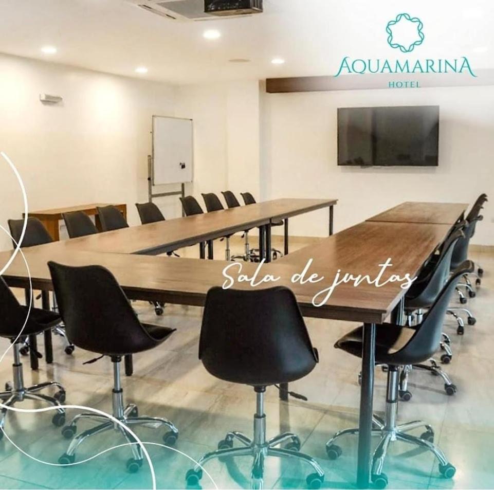 Aquamarina Hotel مانتا المظهر الخارجي الصورة