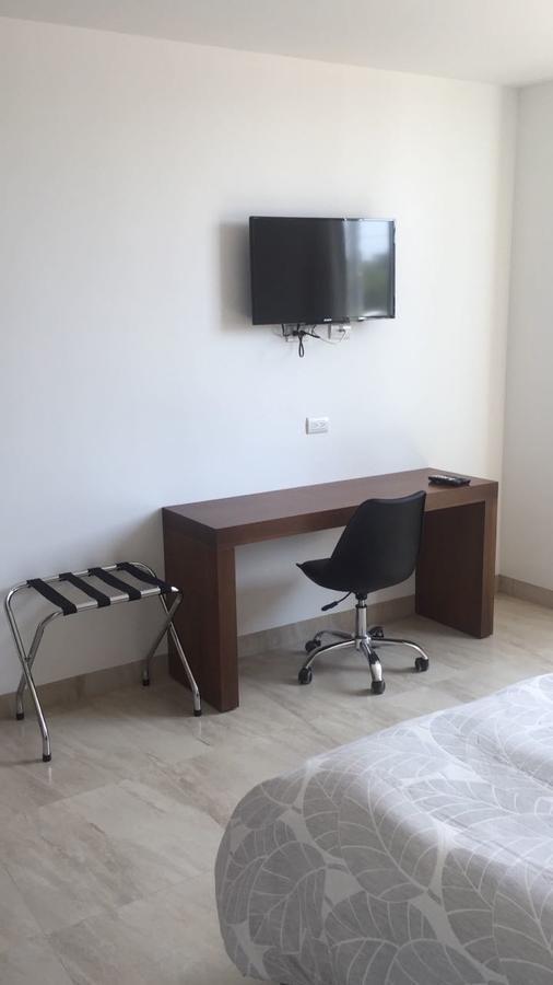 Aquamarina Hotel مانتا المظهر الخارجي الصورة